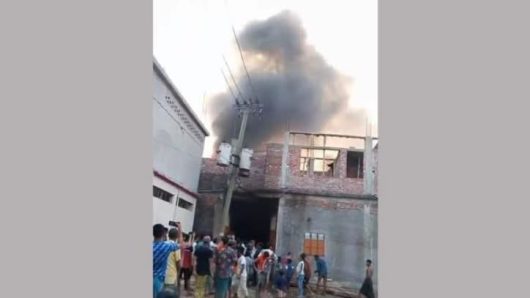 বন্দরে তুলার গোডাউনে অগ্নিকাণ্ড