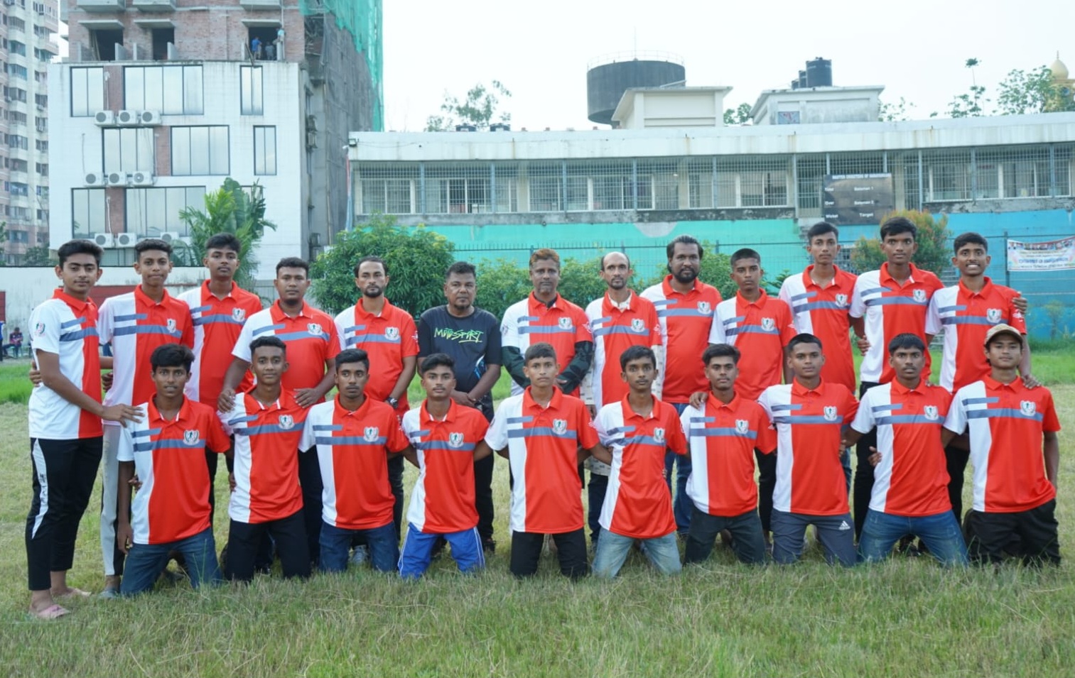 অনুর্ধ্ব ১৭ ফুটবল প্রতিযোগিতায় অংশ নিতে পঞ্চগড়ে যাচ্ছে নারায়ণগঞ্জ অনুর্ধ্ব-১৭