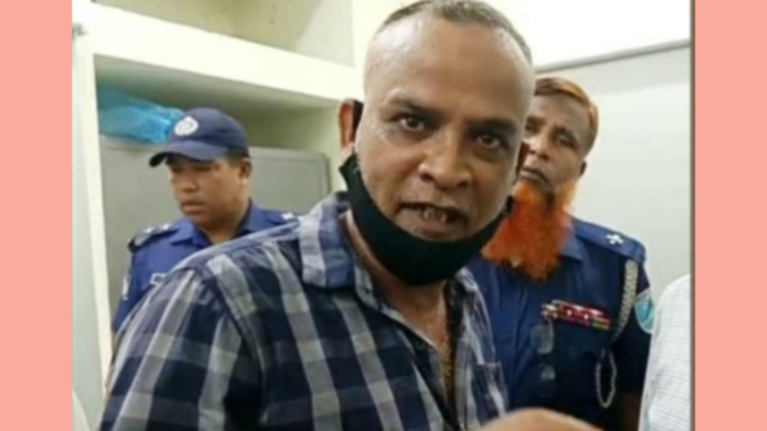 নারায়ণগঞ্জ পাসপোর্ট অফিসে ভুয়া সাংবাদিক আটক, ১৫ দিনের কারাদণ্ড