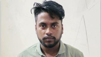 নারায়ণগঞ্জ পাসপোর্ট অফিস থেকে রোহিঙ্গা যুবক আটক